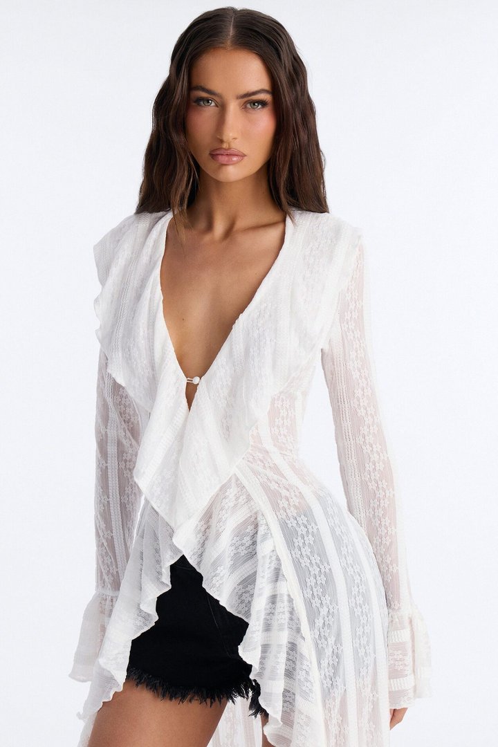 Walk Down The Valley Long Flyaway Lace Top - Ivory