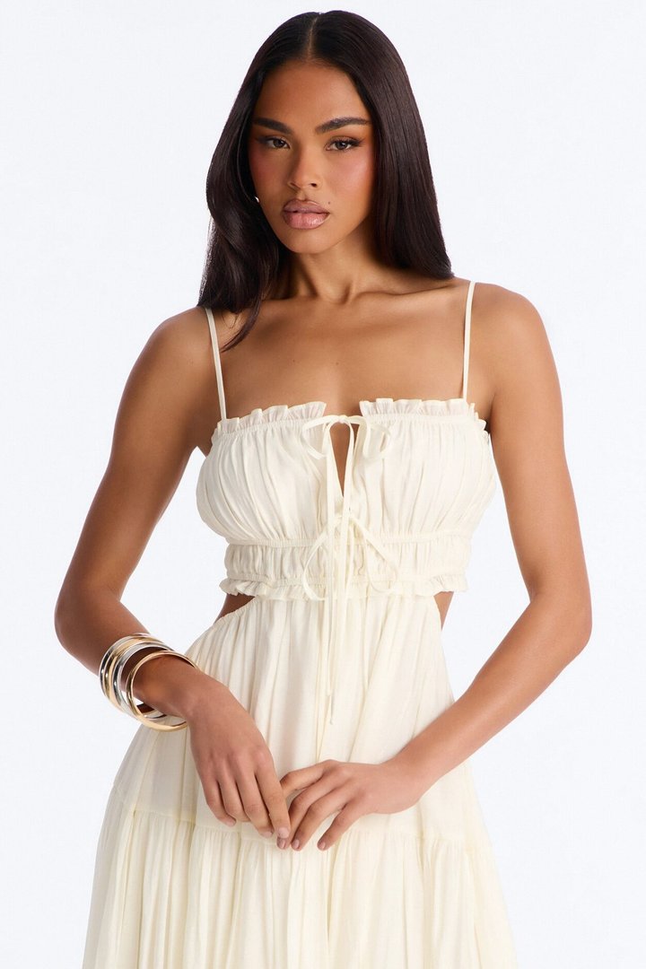 On A Date Flowy Maxi Dress - Cream