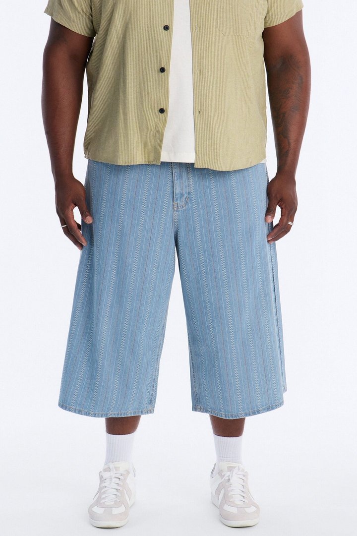 Super Baggy Outfield Denim Short - Light Blue Wash