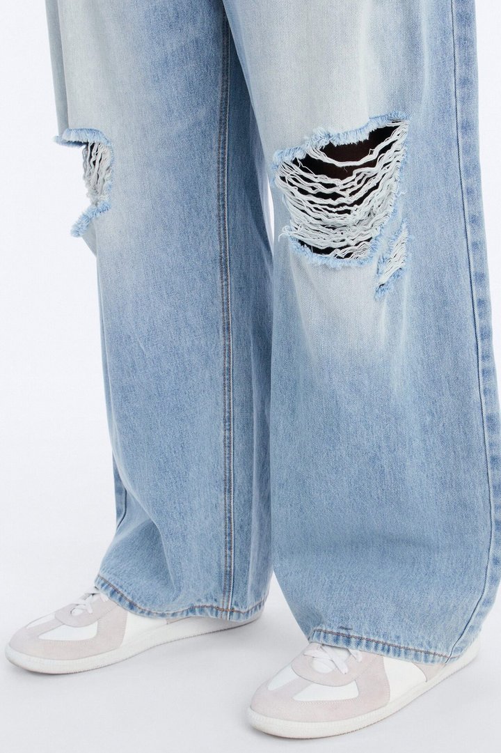 Essential Destroyed Baggy Rigid Jean - Light Blue Wash