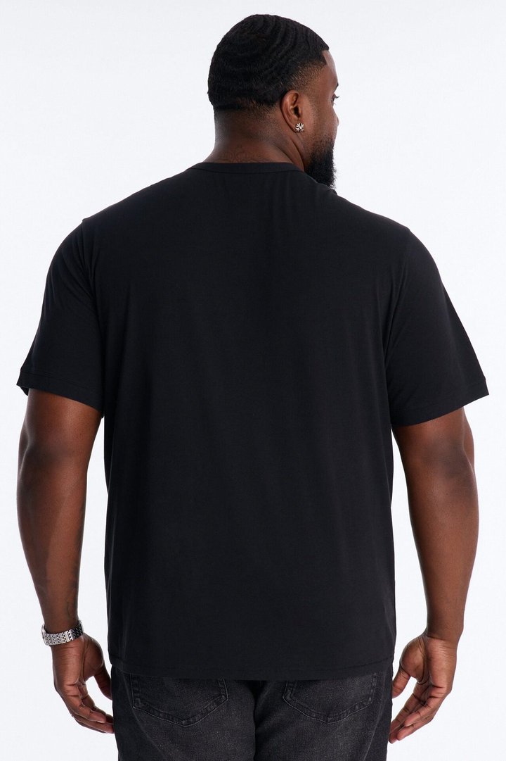 Your Everyday Classic Henley - Black