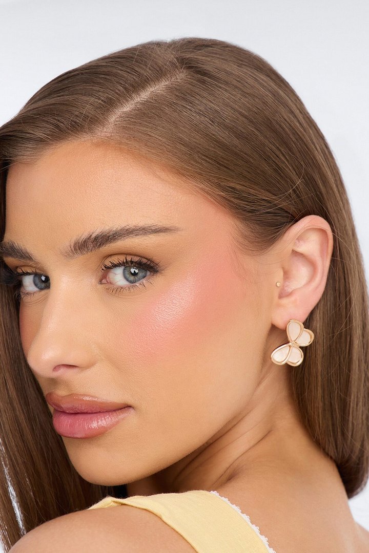 Sky Dancer Stud Earrings - White/Gold