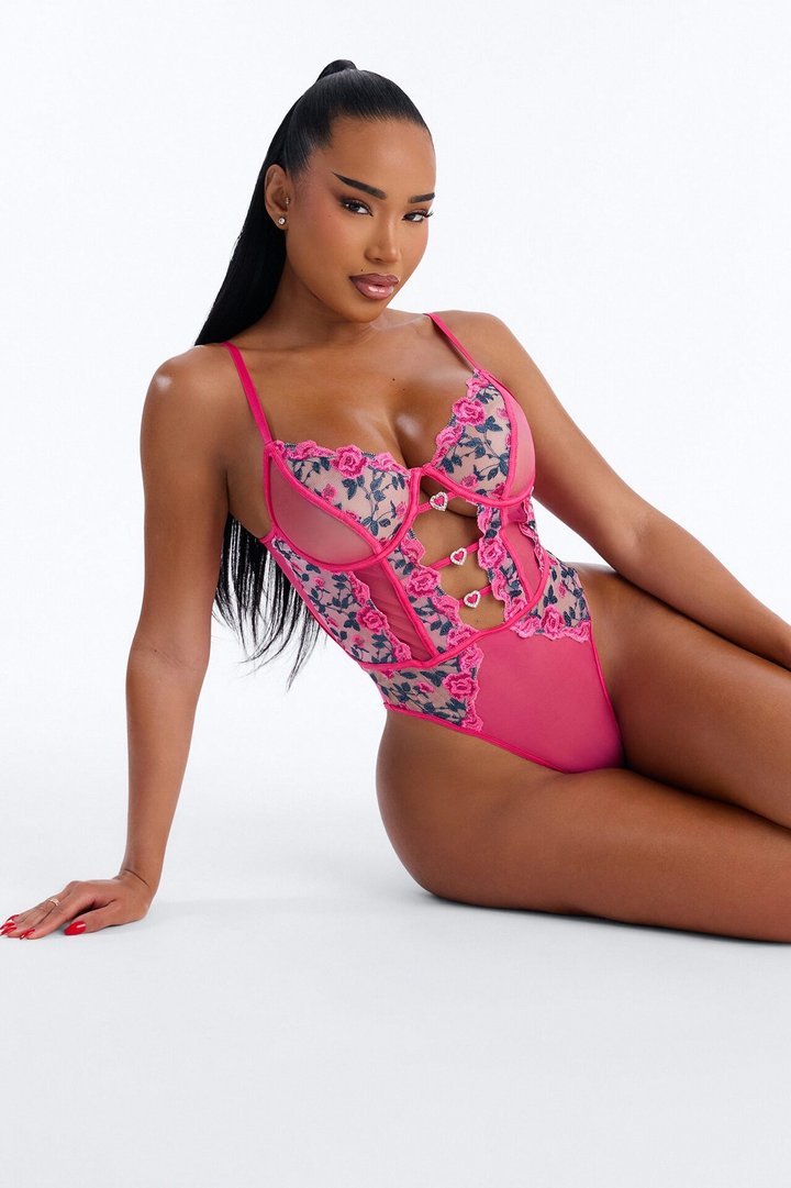 Petals Of Love Embroidery Roses Boning Underwire Teddy - Fuchsia