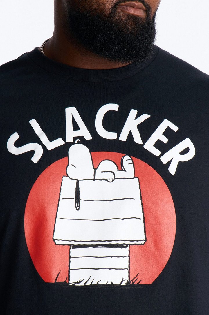 Peanuts Snoopy Slacker Short Sleeve Tee - Black