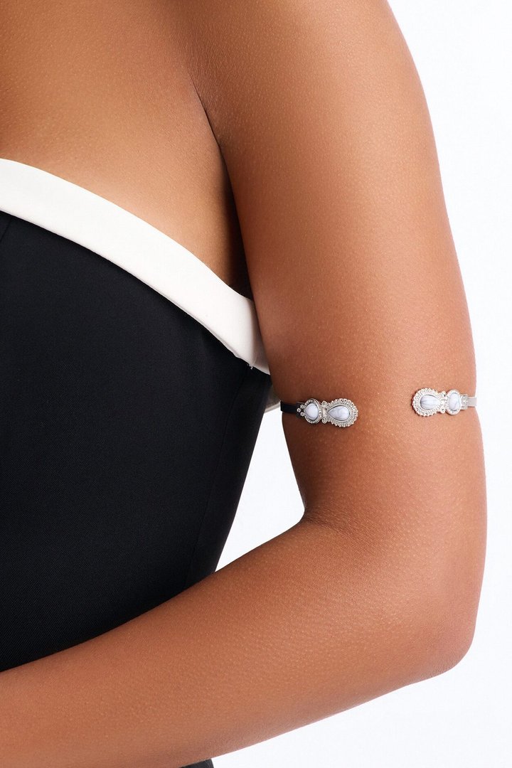 Frontier Stone Arm Cuff - White/Silver