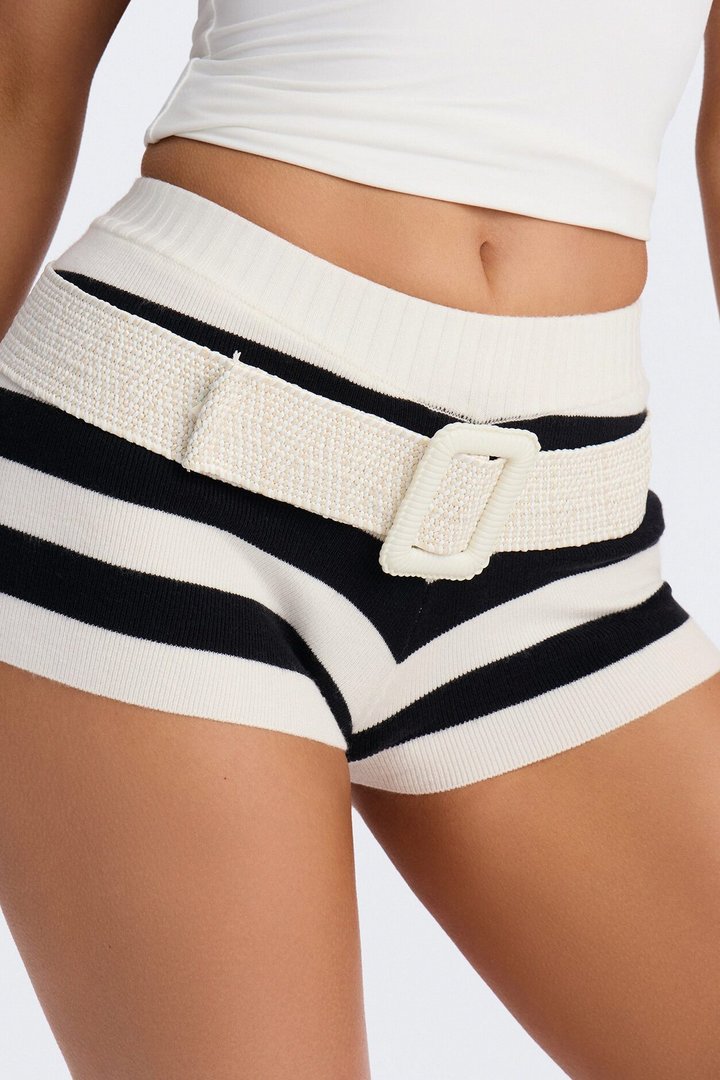 Londyn Low Rise Belted Short - White/Black