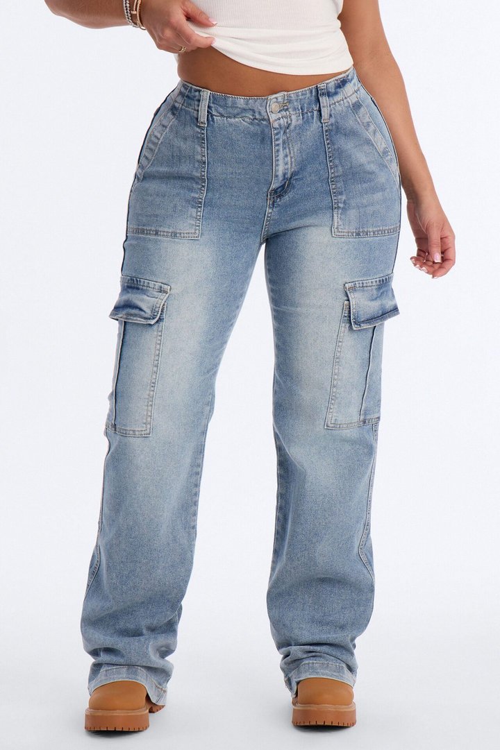 Break Bad Habits Cargo Straight Leg Jeans - Light Wash