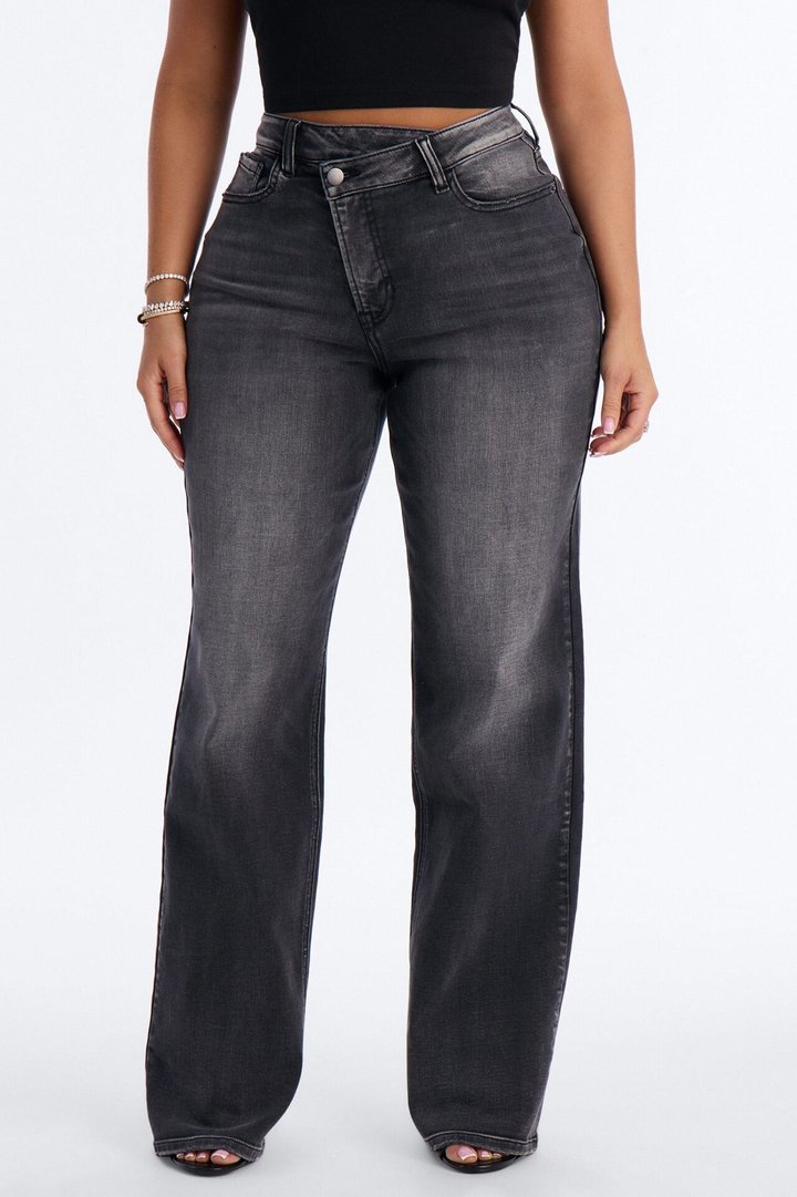 Crossed Paths Stretch Jeans - Grey