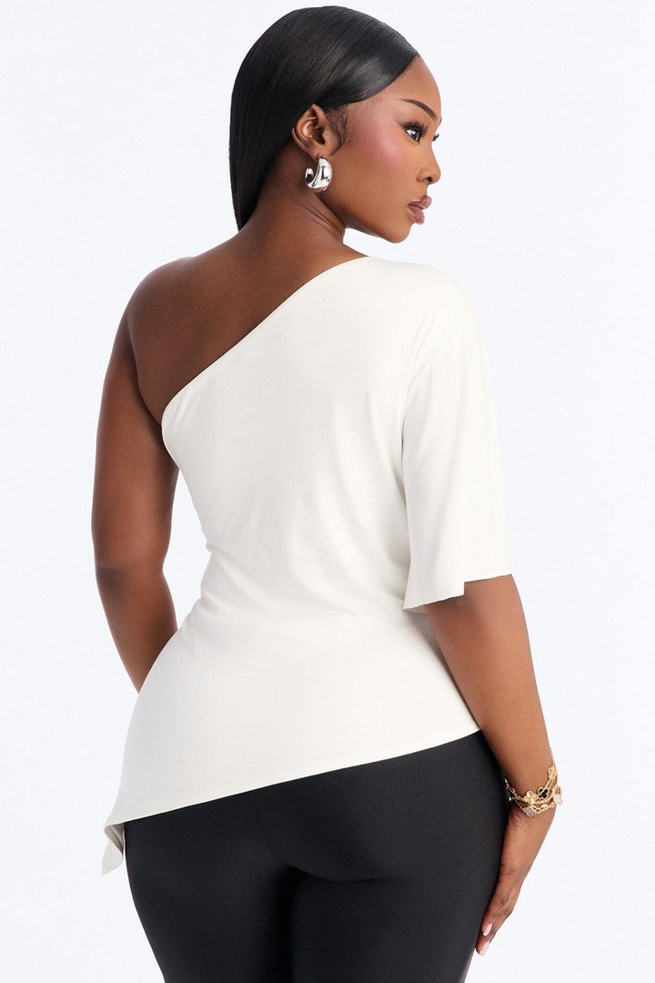 Ana Asymmetrical One Shoulder Short Sleeve Top - White