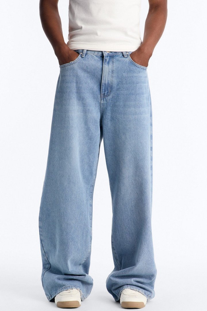 Clean Baggy 5 Pocket Jean - Light Blue Wash