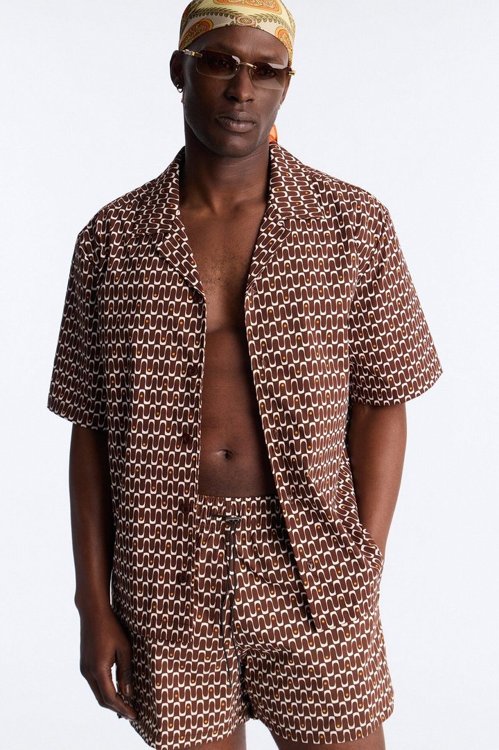 Relaxed Disco Plunge Geometric Cuban Collar Button Up Shirt - White/combo