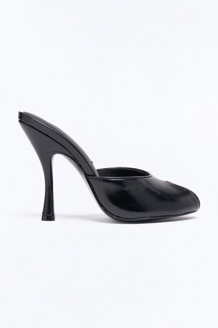 Steve Madden Jules Leather Heels - Black