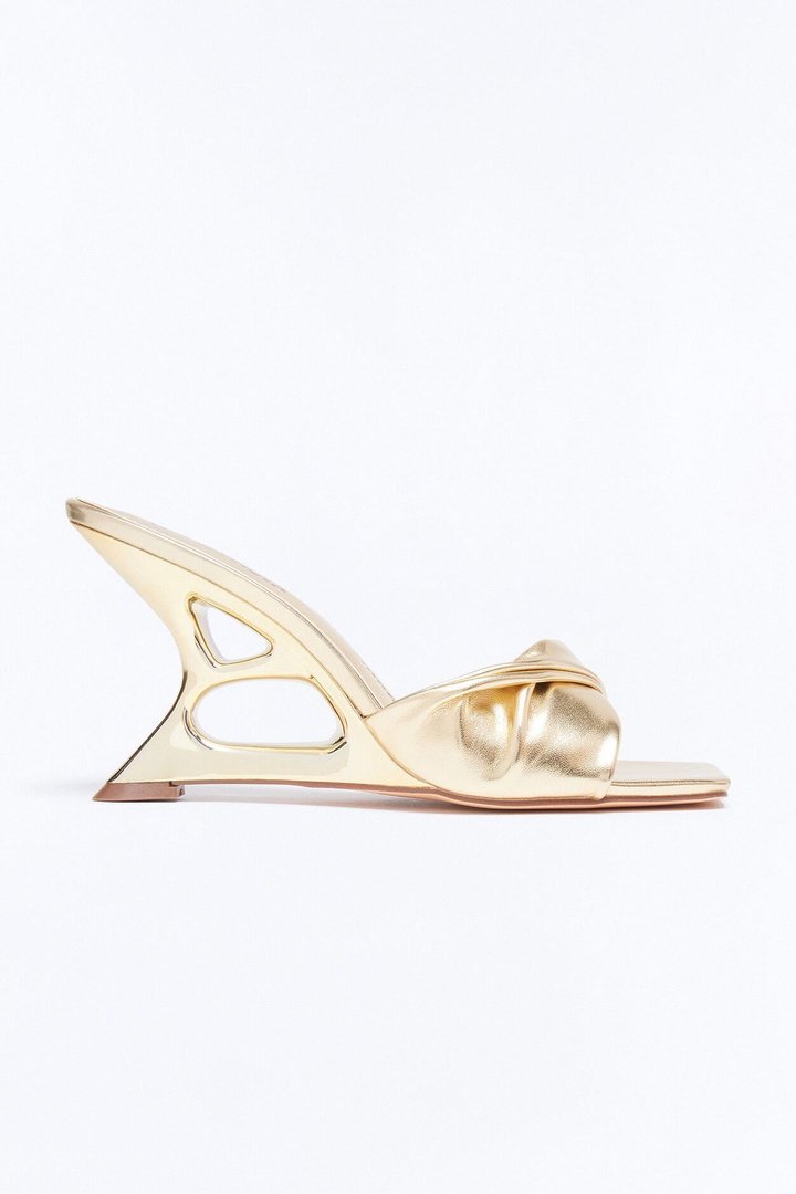 Ila Novelty Wedges - Gold