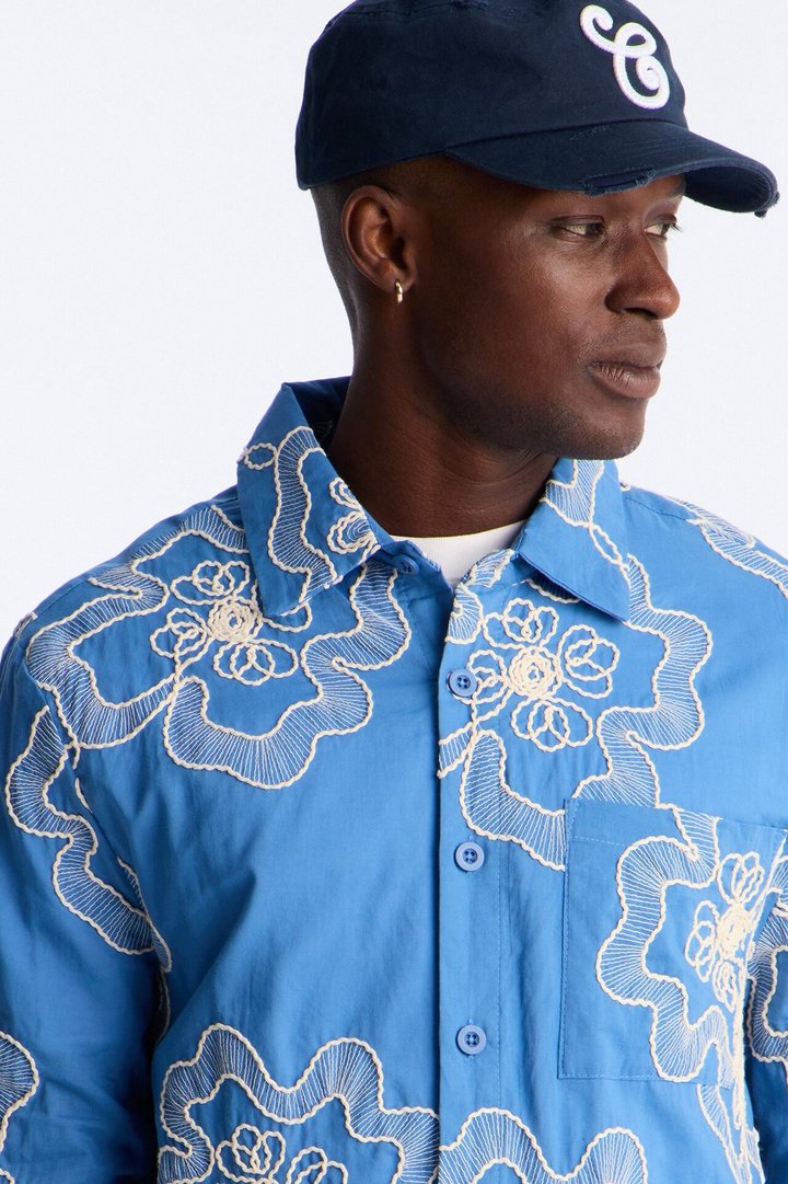 Fleur Entwine Long Sleeve Button Up Shirt - Blue
