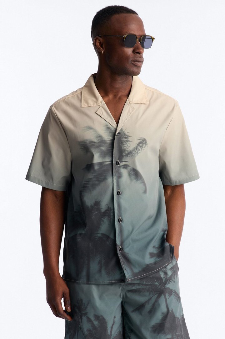 Relaxed Moab Breeze Cuban Collar Button Up Shirt - Taupe