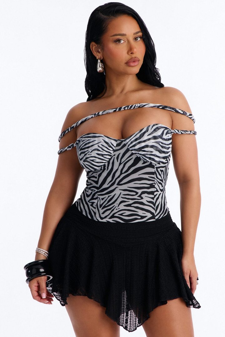 Zariah Zebra Mesh Twist Off Shoulder Top - Black/combo