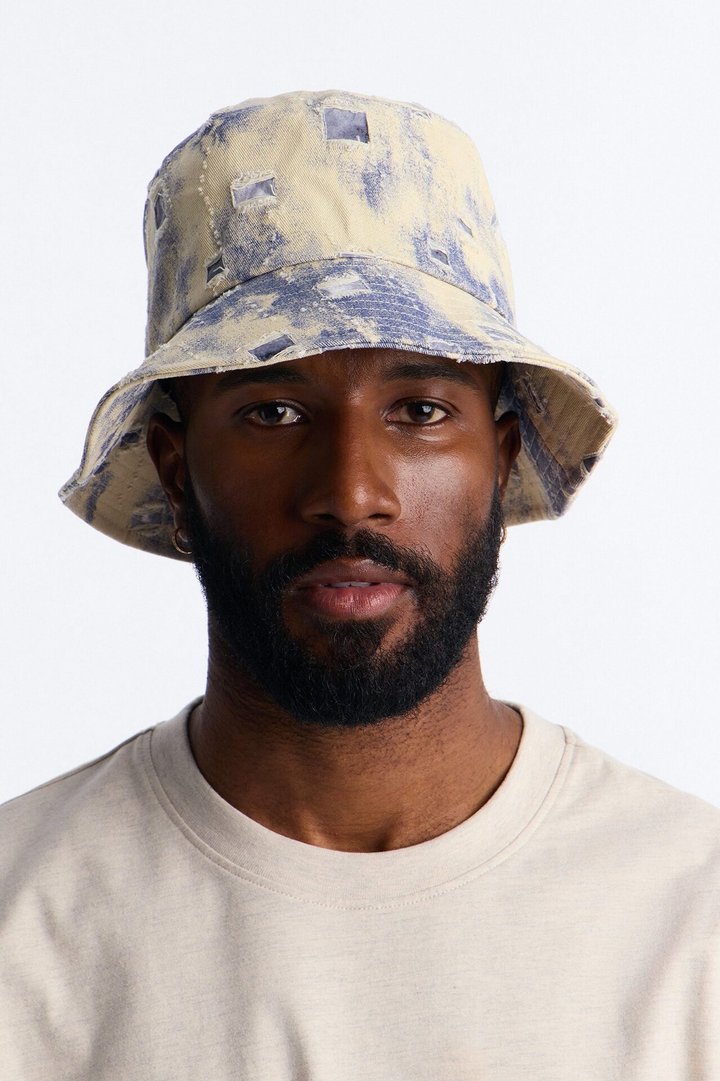 Distressed Detail Painted Denim Bucket Hat - Cream/combo
