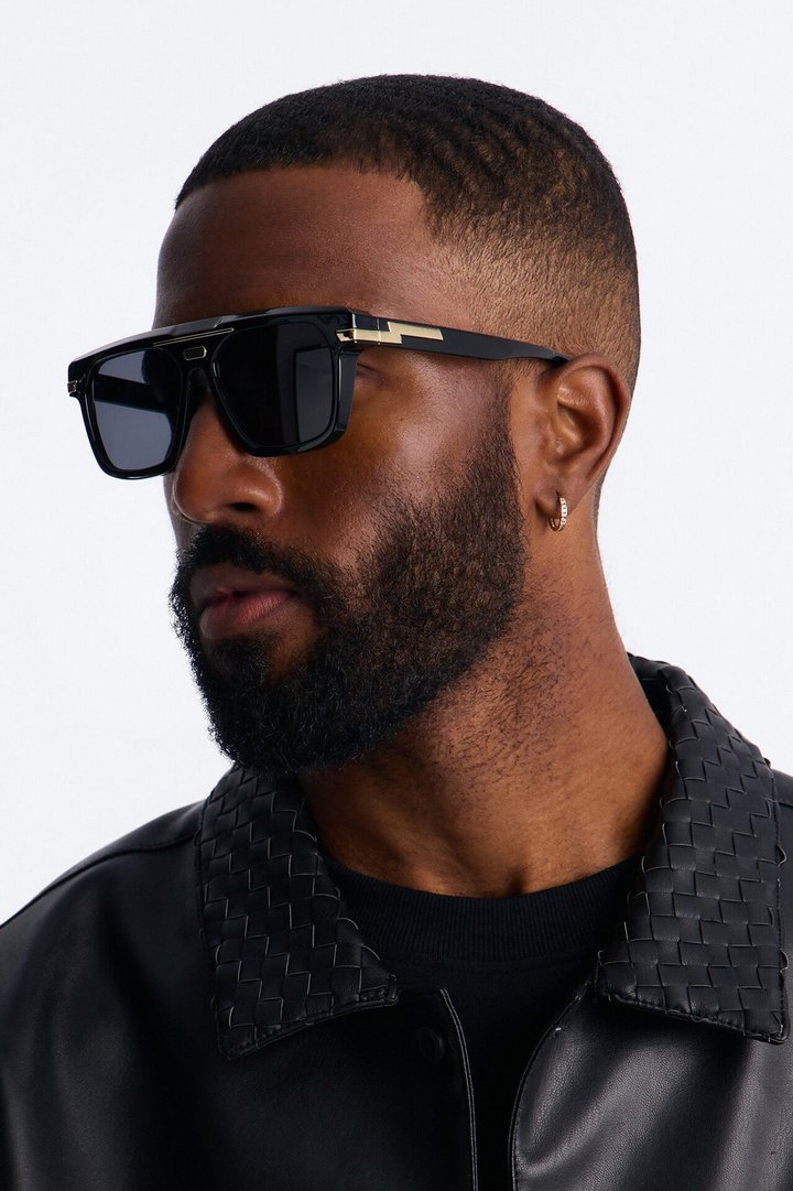 Stuck In Limbo Flat Top Sunglasses - Black