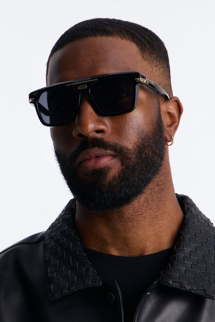 Stuck In Limbo Flat Top Sunglasses - Black