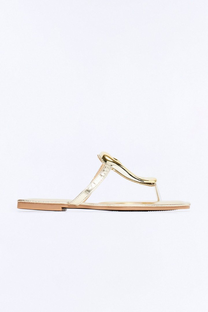 Malaysia Hardware Flip Flops - Gold