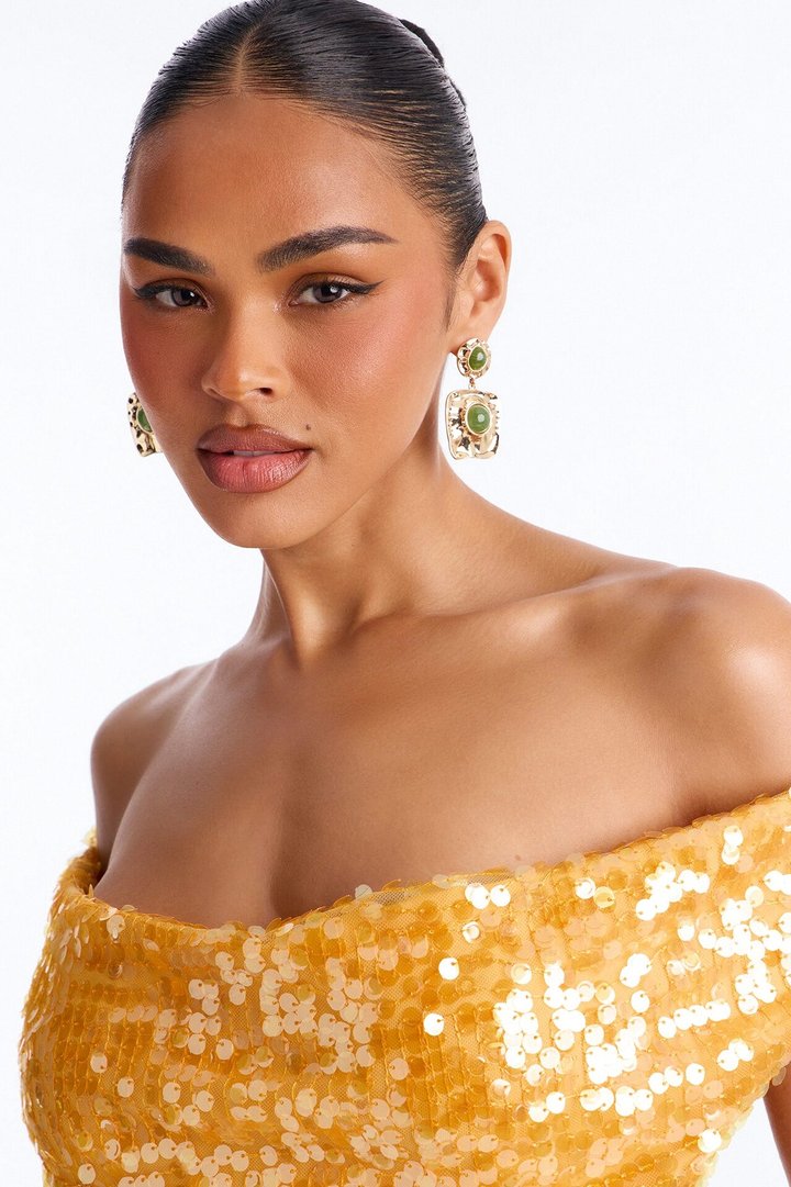 Just A Moment Jeweled Drop Earrings - Gold/Green