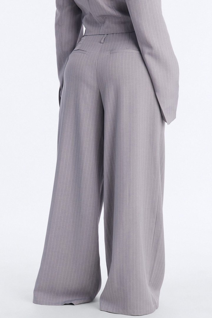 Ahmeira Pinstripe Wide Leg Trouser Pant - Grey/combo