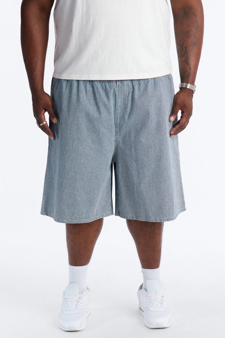Relaxed Adore Me Double Waistband Pinstripe Short - White/Blue