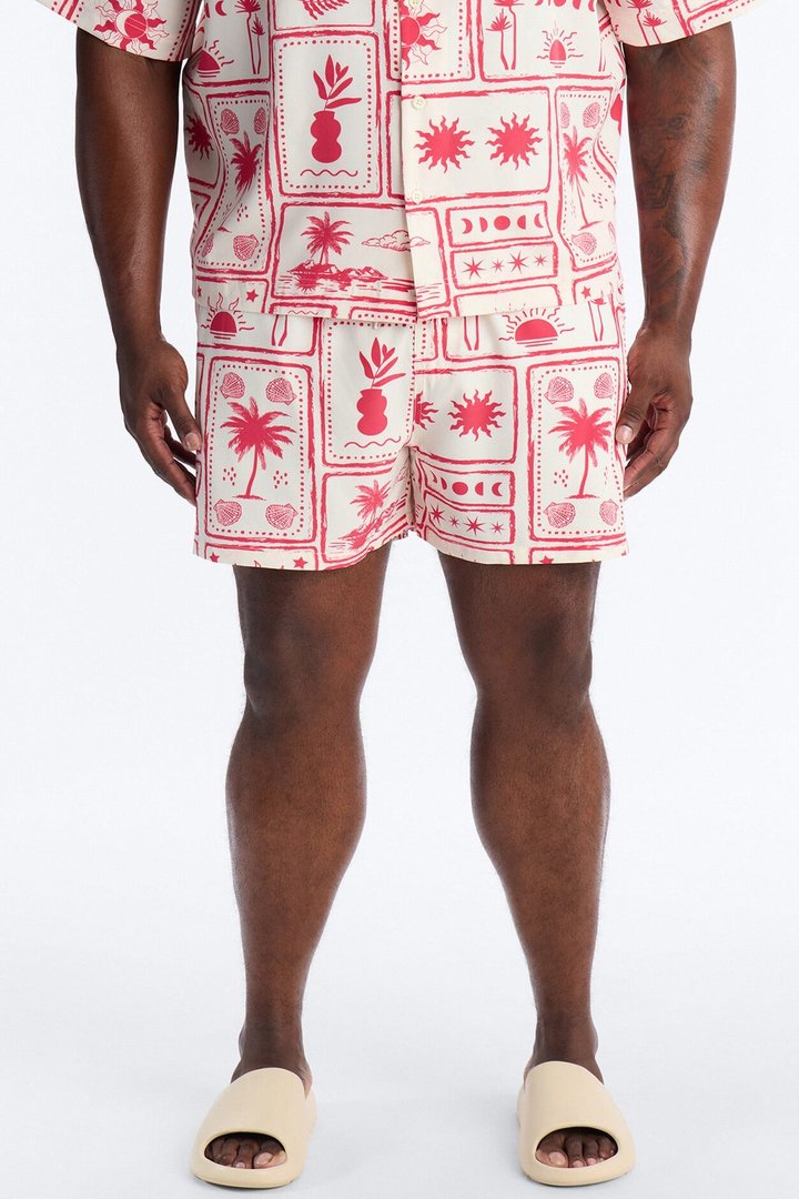 Vacation Motif Swim Trunk 4″ - Red