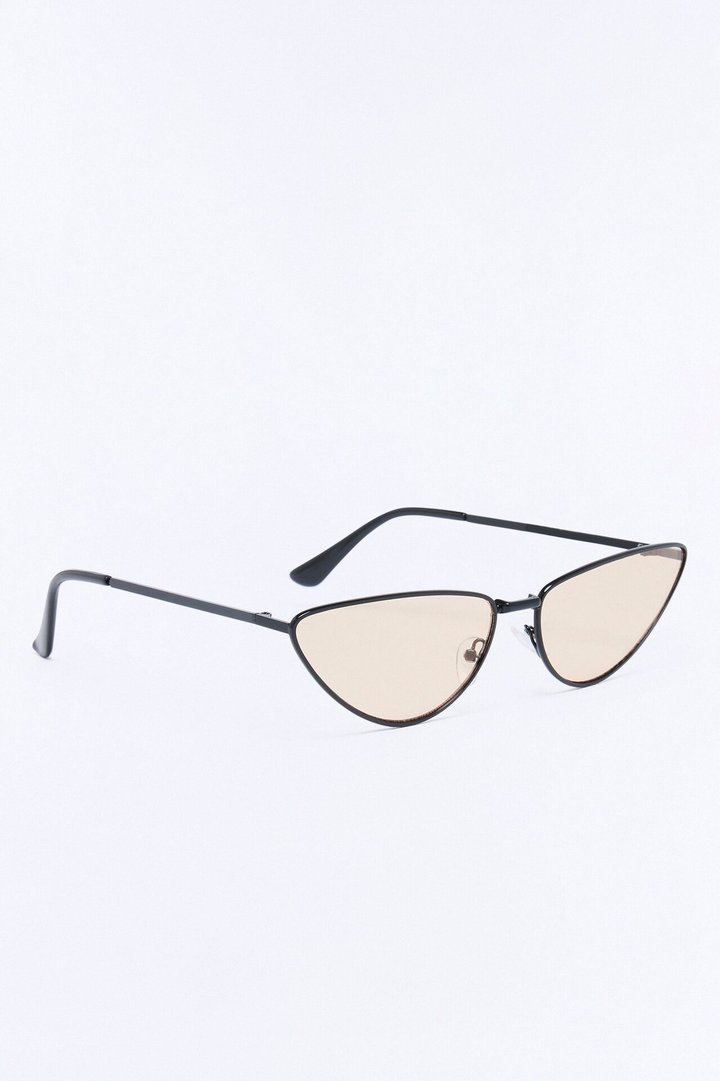 Soaking Up The Moment Sunglasses - Black/combo