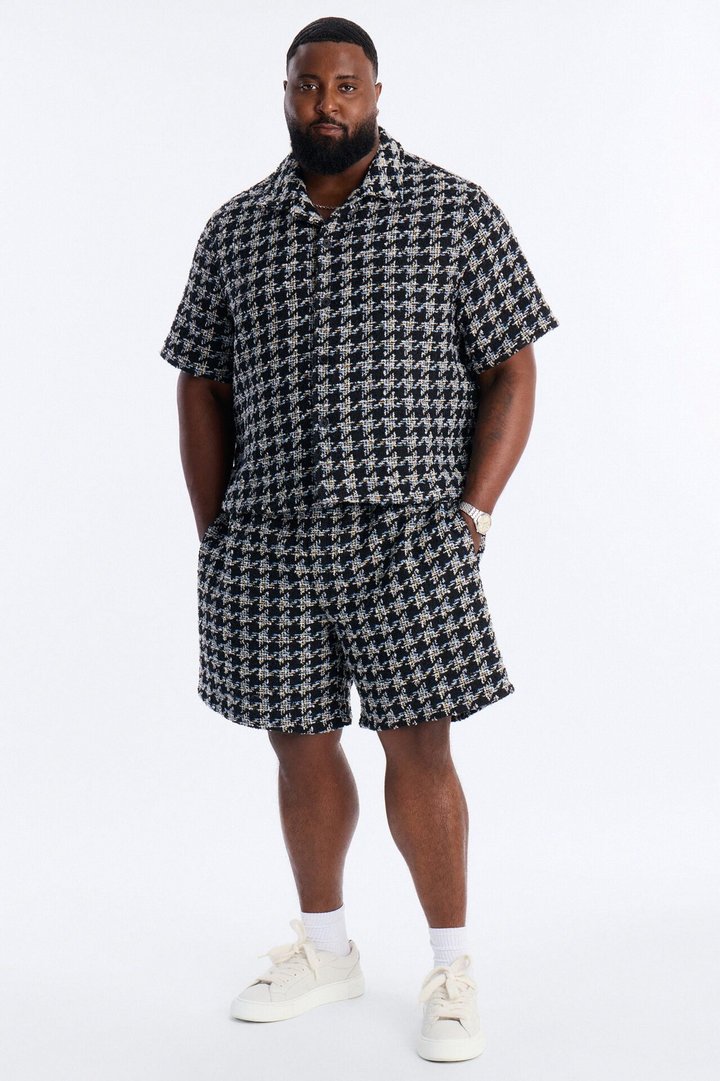 Relaxed Textured Boucle Houndstooth Short - Black