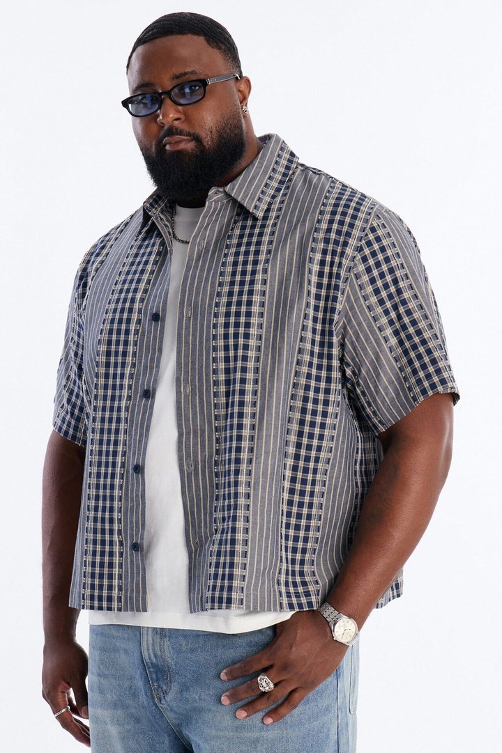 Relaxed Cropped Creekside Stripe Distressed Button Up Shirt - Navy