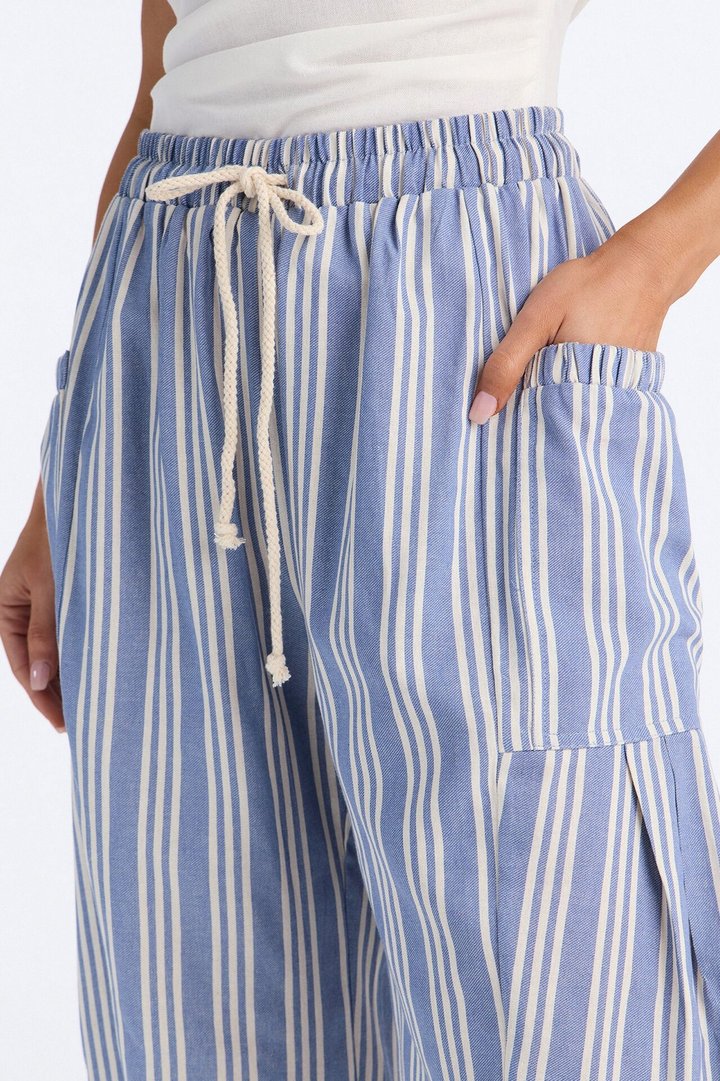 Coastal Barrel Leg Striped Pants - Blue