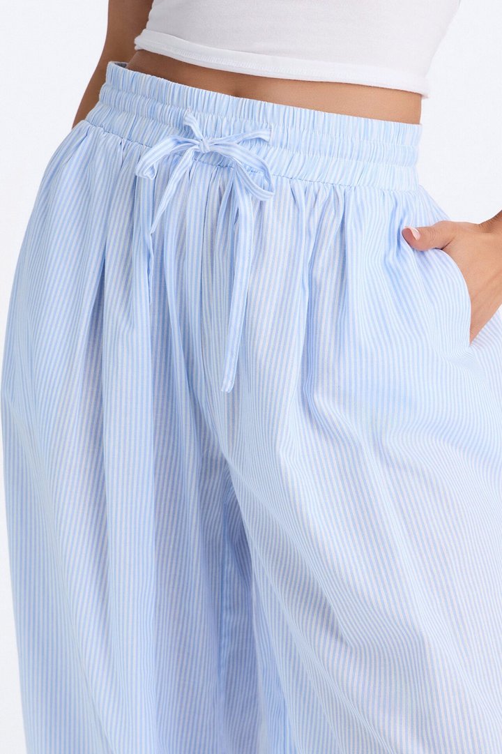 Easy Breezy Pinstripe Balloon Jogger - Blue