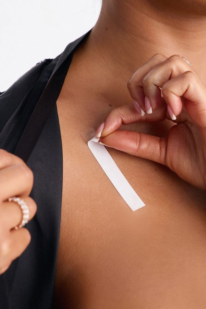 In The Clear Fashion Tape Strips - Clear