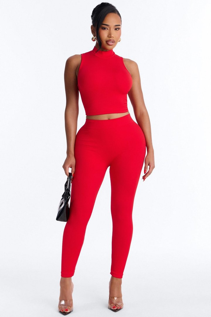 Cora Seamless Capri Set - Red