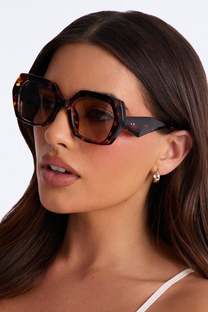 Hellen Haze Sunglasses - Tortoise