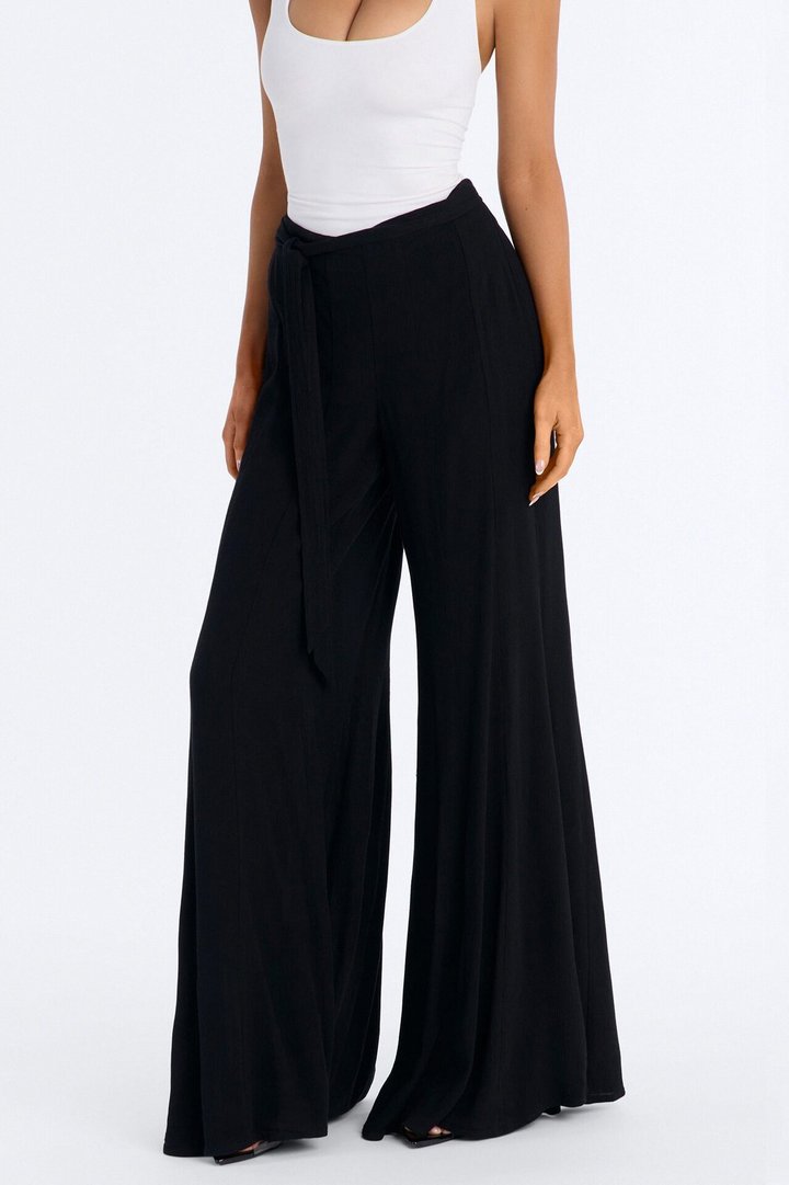 Kelsey Mid Rise Tie Waist Flowy Wide Leg Pant 34″ - Black