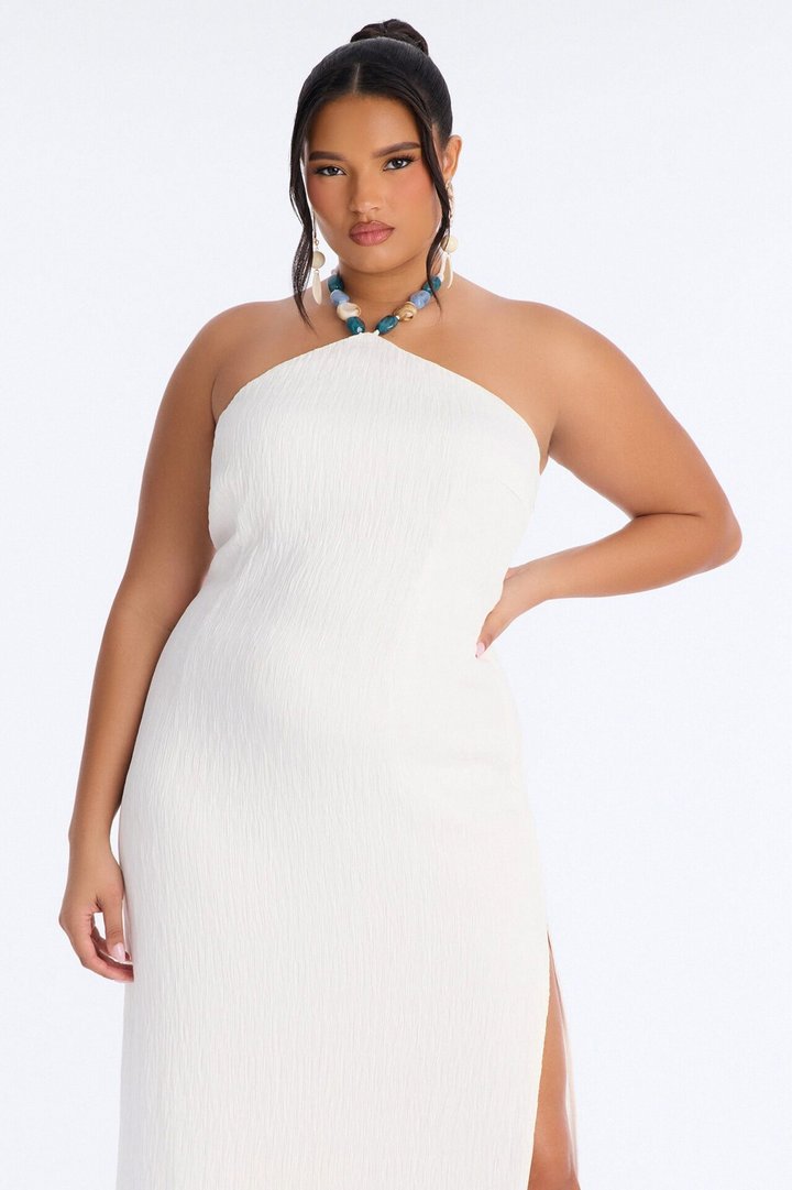 Rylee Halter Maxi Dress - White