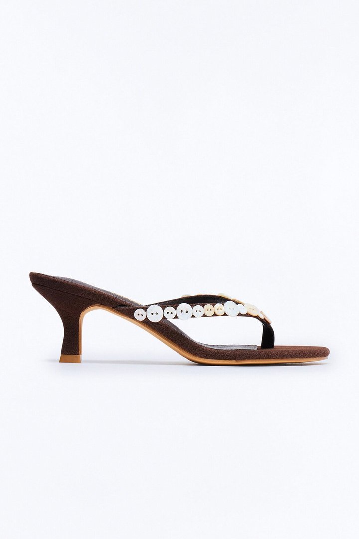 Mariako Thong Kitten Heels - Chocolate