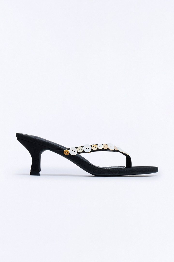 Mariako Thong Kitten Heels - Black