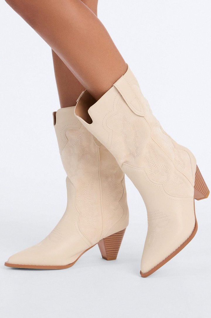 Peachy Keen Cowboy Boots - Ivory