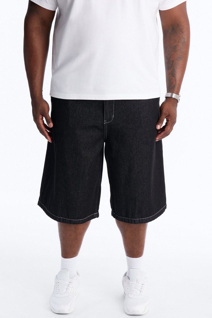 Classic Cuff Baggy Denim Short - Black Wash