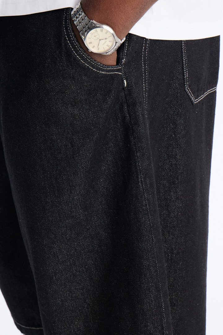 Classic Cuff Baggy Denim Short - Black Wash