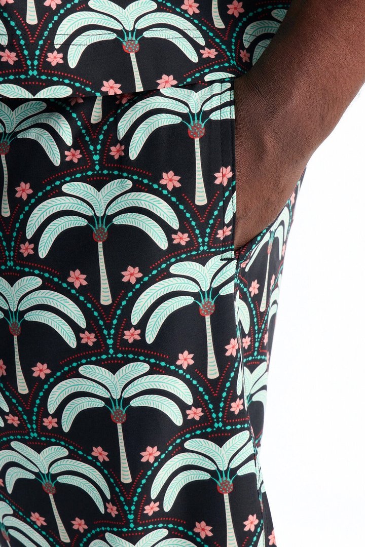 Palm Mandala Swim Trunk 7″ - Black/Green
