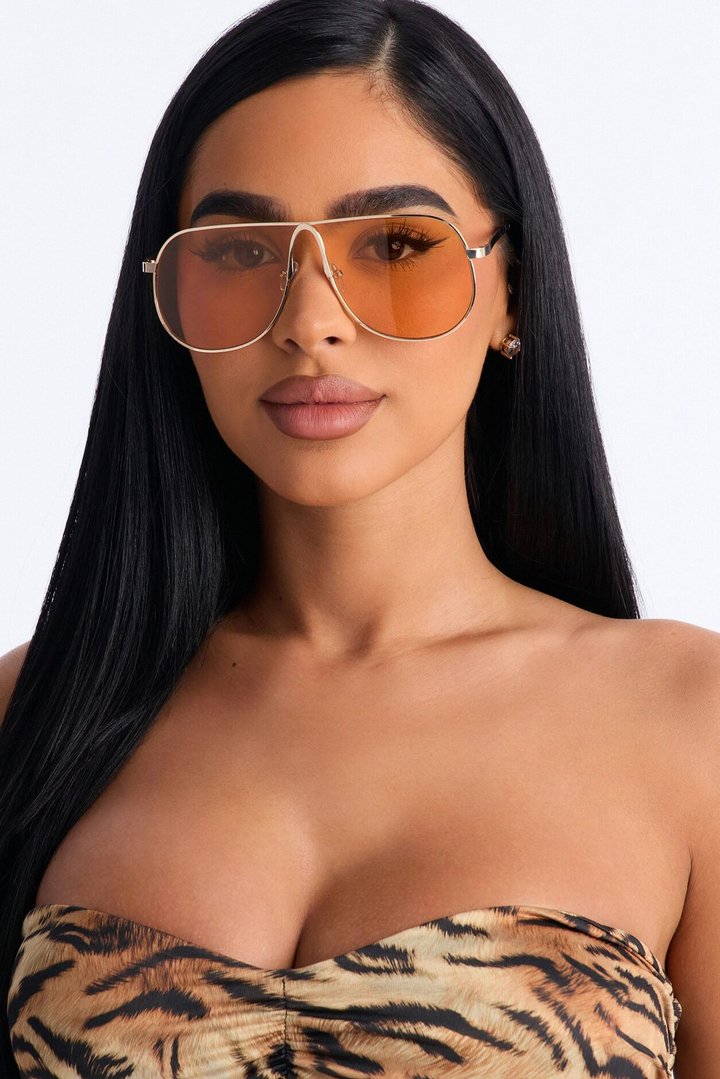 Victoria View Aviator Sunglasses - Gold