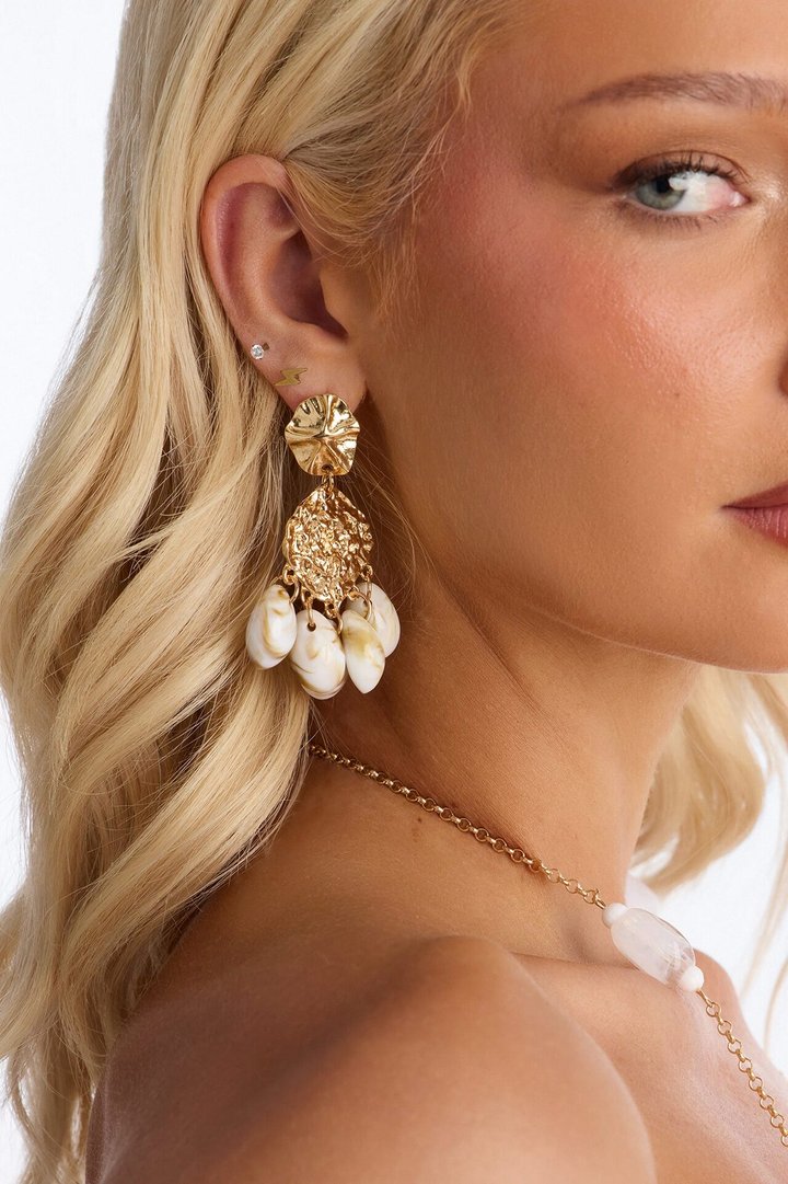 Shell Sprinkles Drop Earrings - Gold