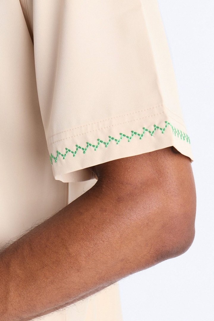 Agave Palm Embroidered Cuban Collar Button Up Shirt - Off White