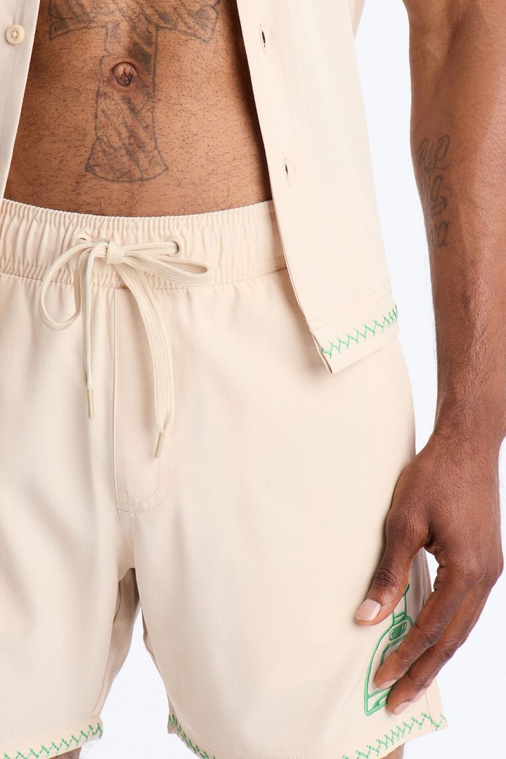 Agave Palm Embroidered Swim Trunk 7″ - Off White