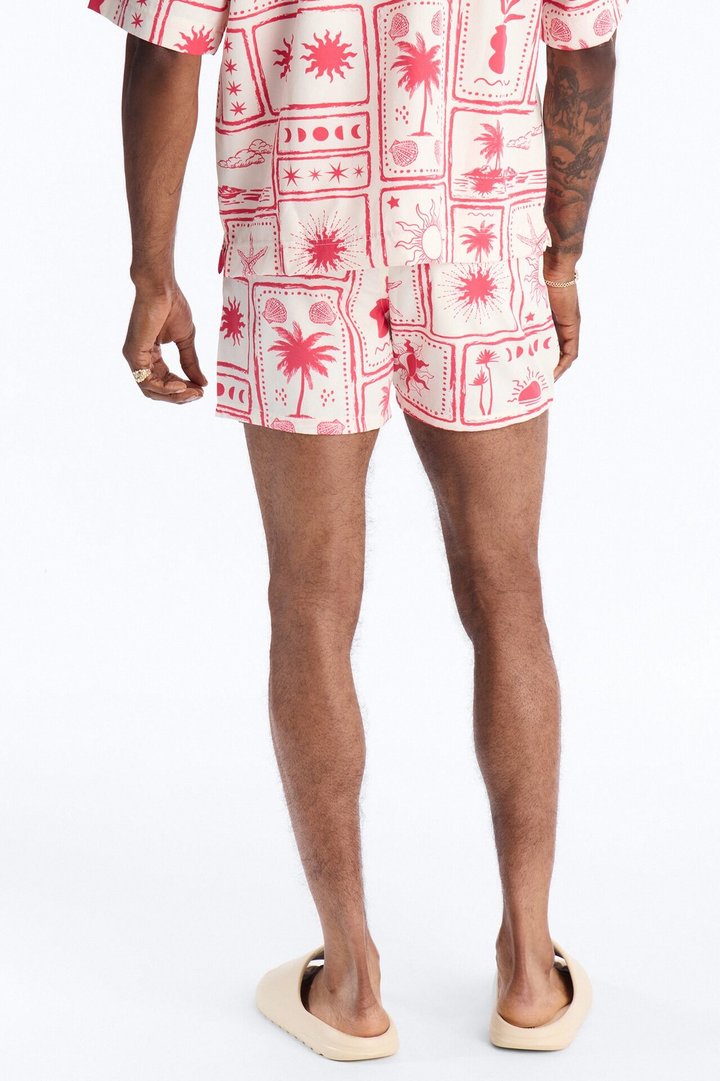 Vacation Motif Swim Trunk 4″ - Red