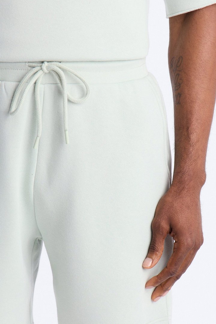 Tyson Sweatshort - Sage